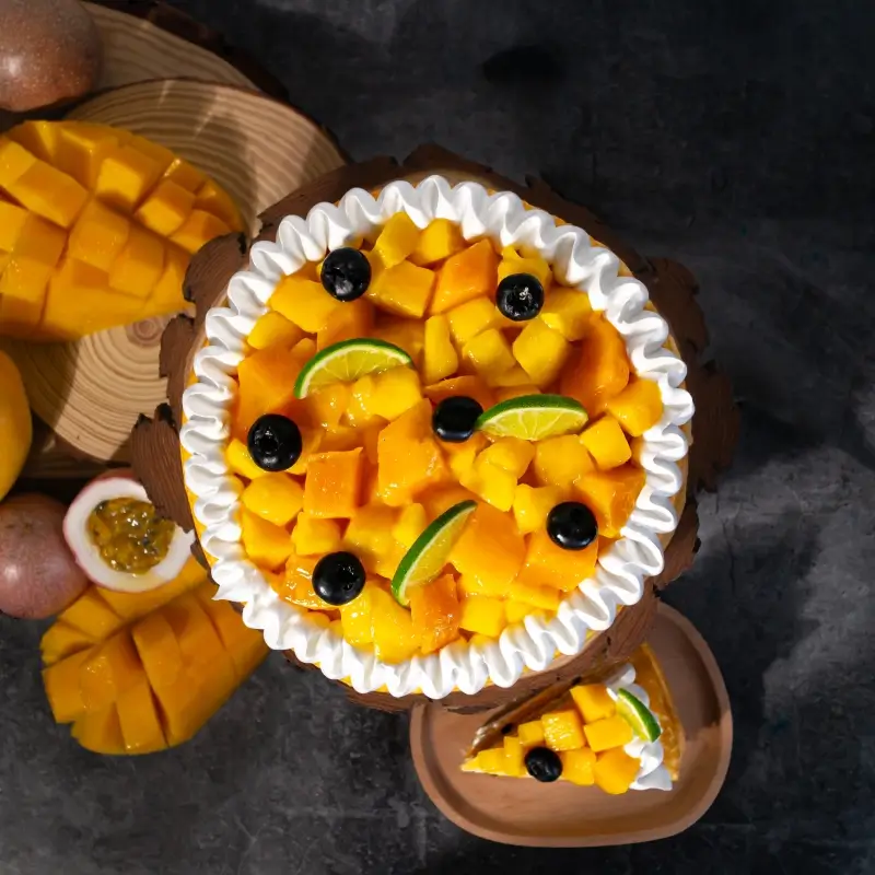 Alphonso Mango Passion Crêpe (Slice) - Image 3