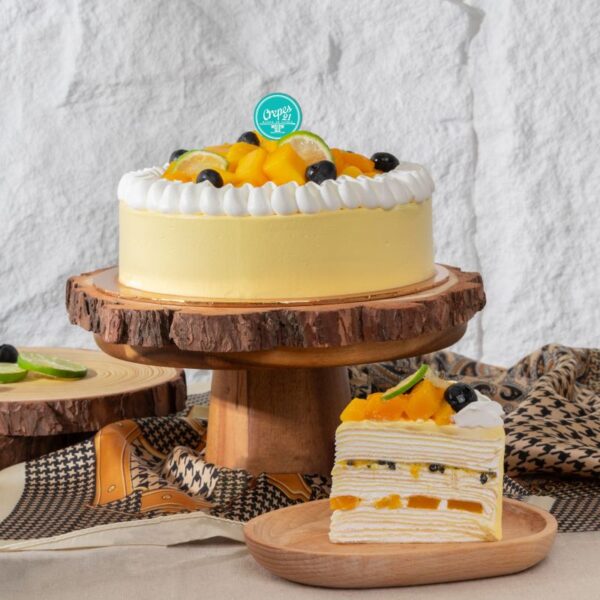 Alphonso Mango Passion Yogurt Crêpe