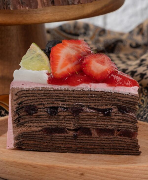 Antioxidant Berries Chocolate Yogurt Crêpe (Slice)