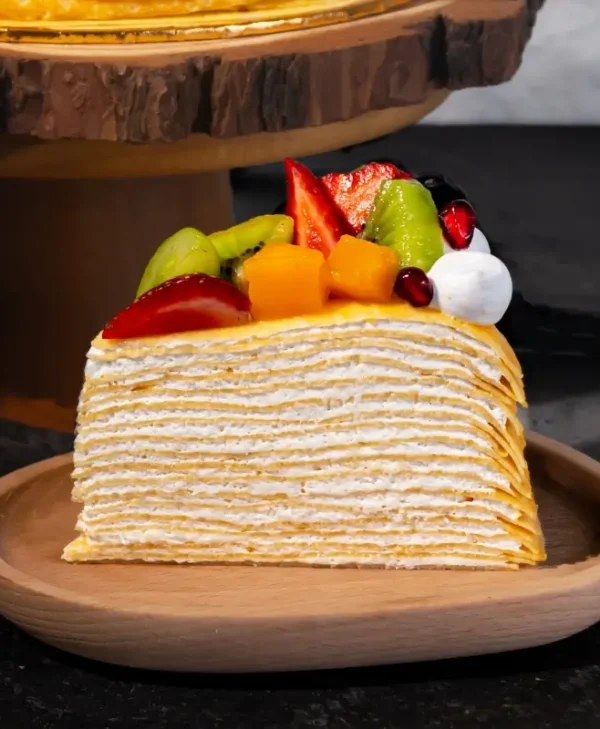 Fruity Madagascar Vanilla Crêpe (Slice)